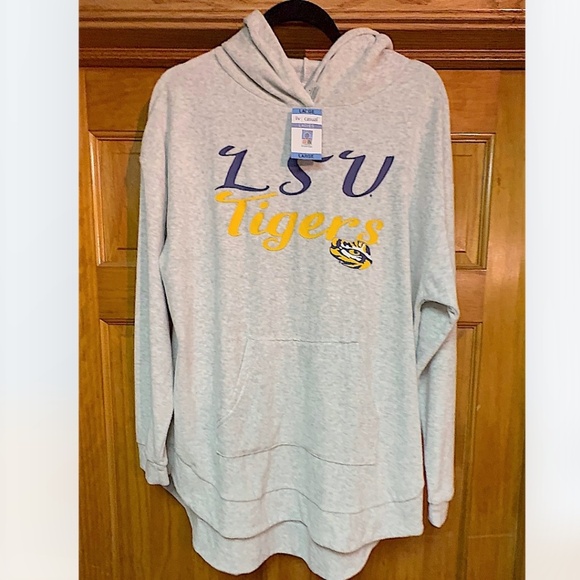 💜💛 Geaux Tigers! LSU Tigers Women’s Hoodie Pullover Sweatshirt - Various Sizes - Picture 3 of 9